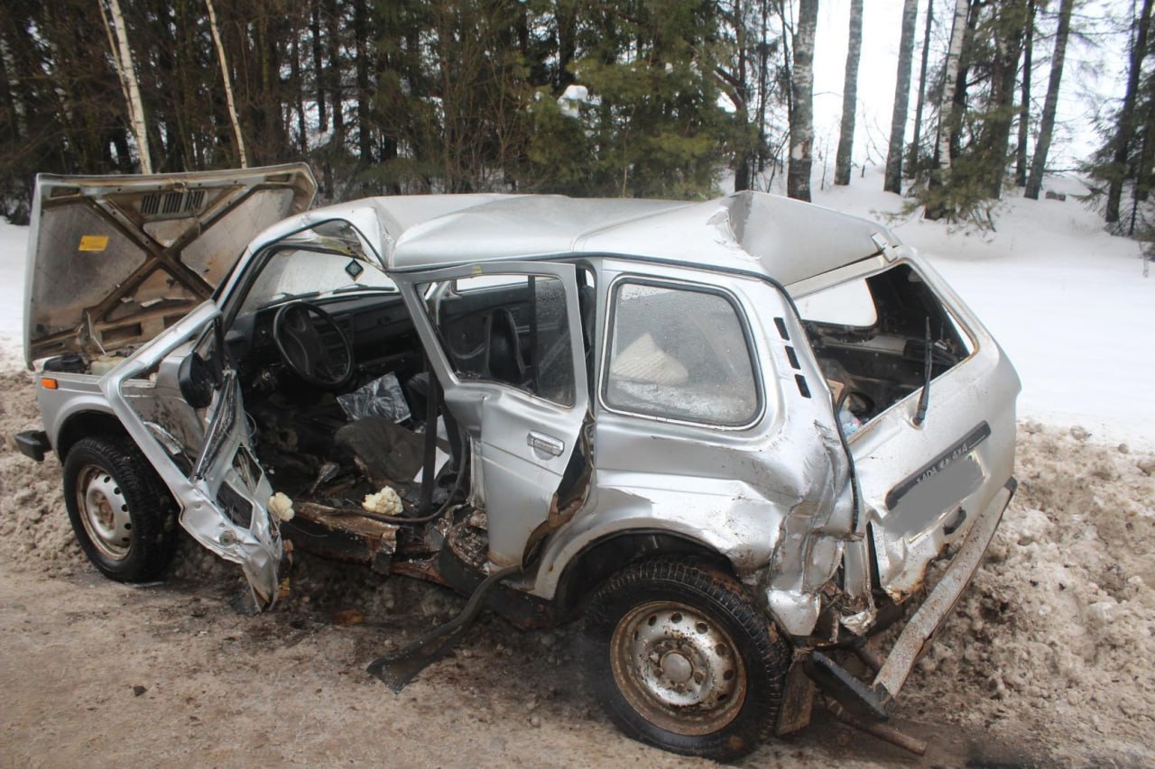 Три человека получили травмы в результате ДТП в Куменском районе