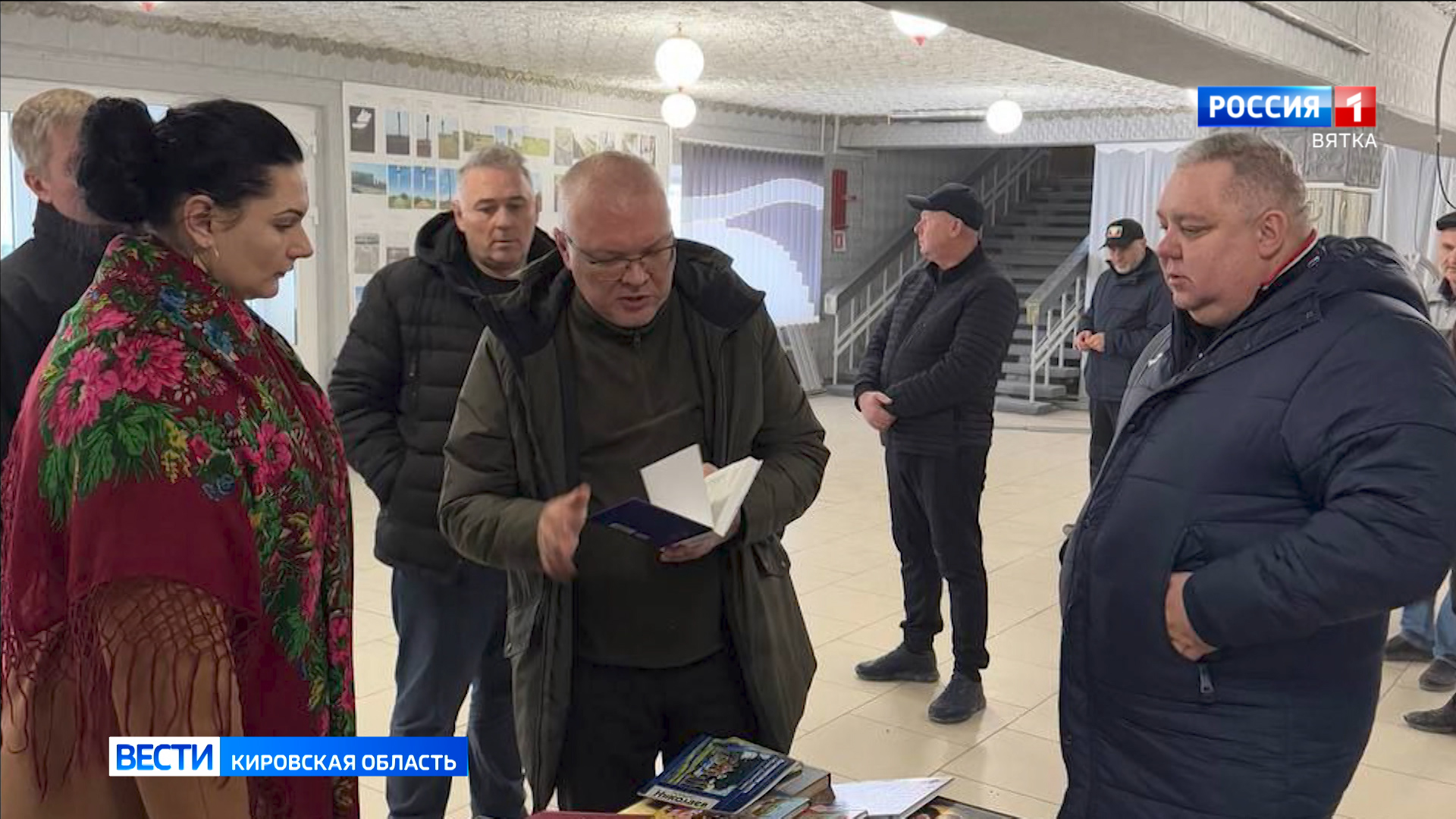 Губернатор Александр Соколов посетил подшефный округ в Запорожской области