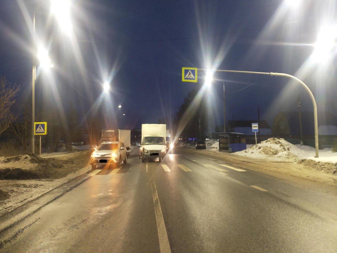 В Кирово-Чепецком районе столкнулись три автомобиля