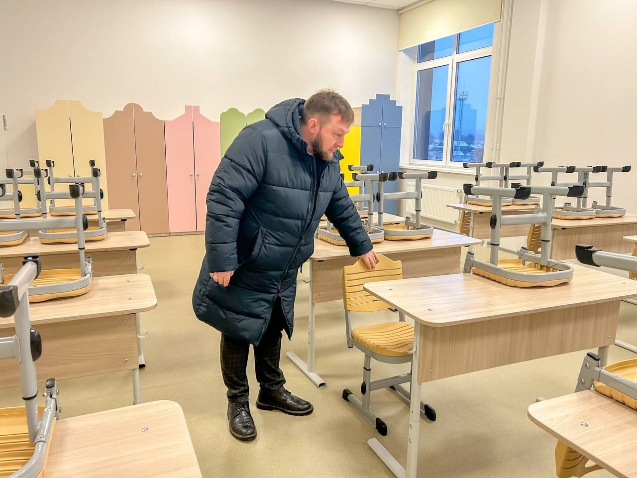 Вячеслав Симаков посетил новый корпус школы №25 в Чистых прудах