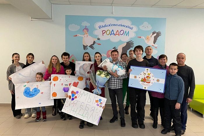 За первые дни 2025 года в Кирове на свет появились 112 малышей