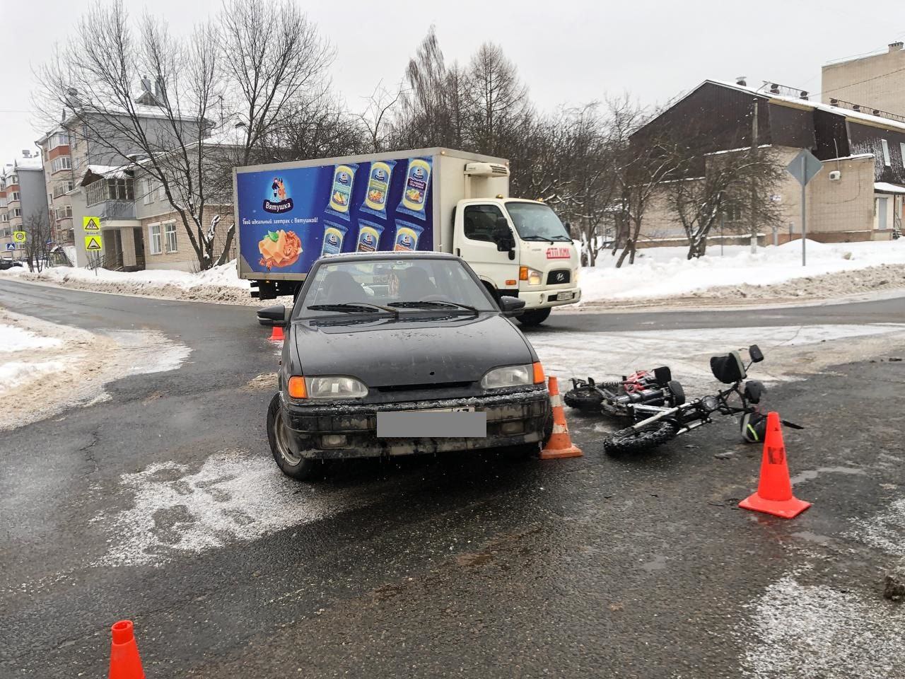 В Нововятске в аварию попал 19-летний водитель электровелосипеда