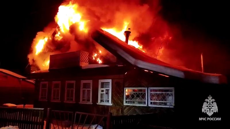 В Подосиновском районе из-за неисправности печи загорелся дом