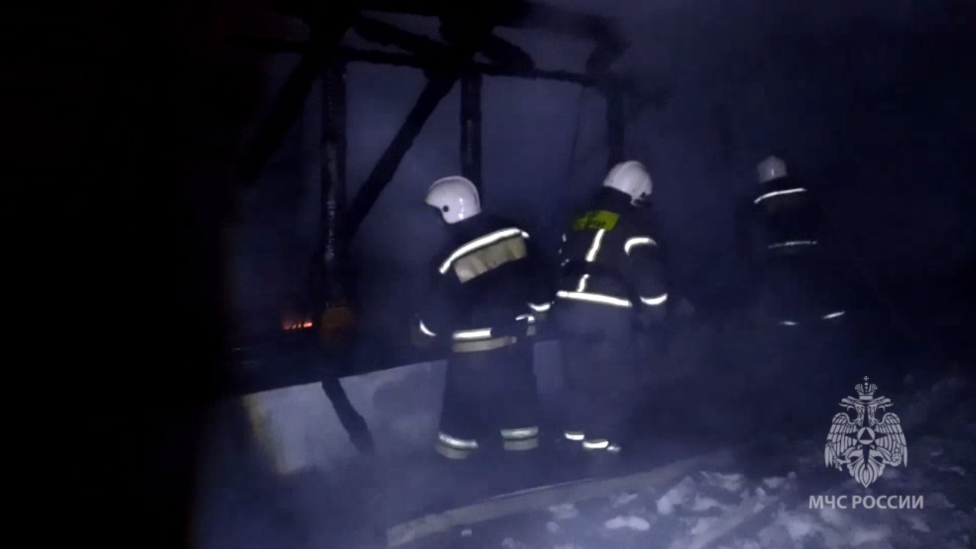 Два человека погибли в результате пожара в Слободском районе