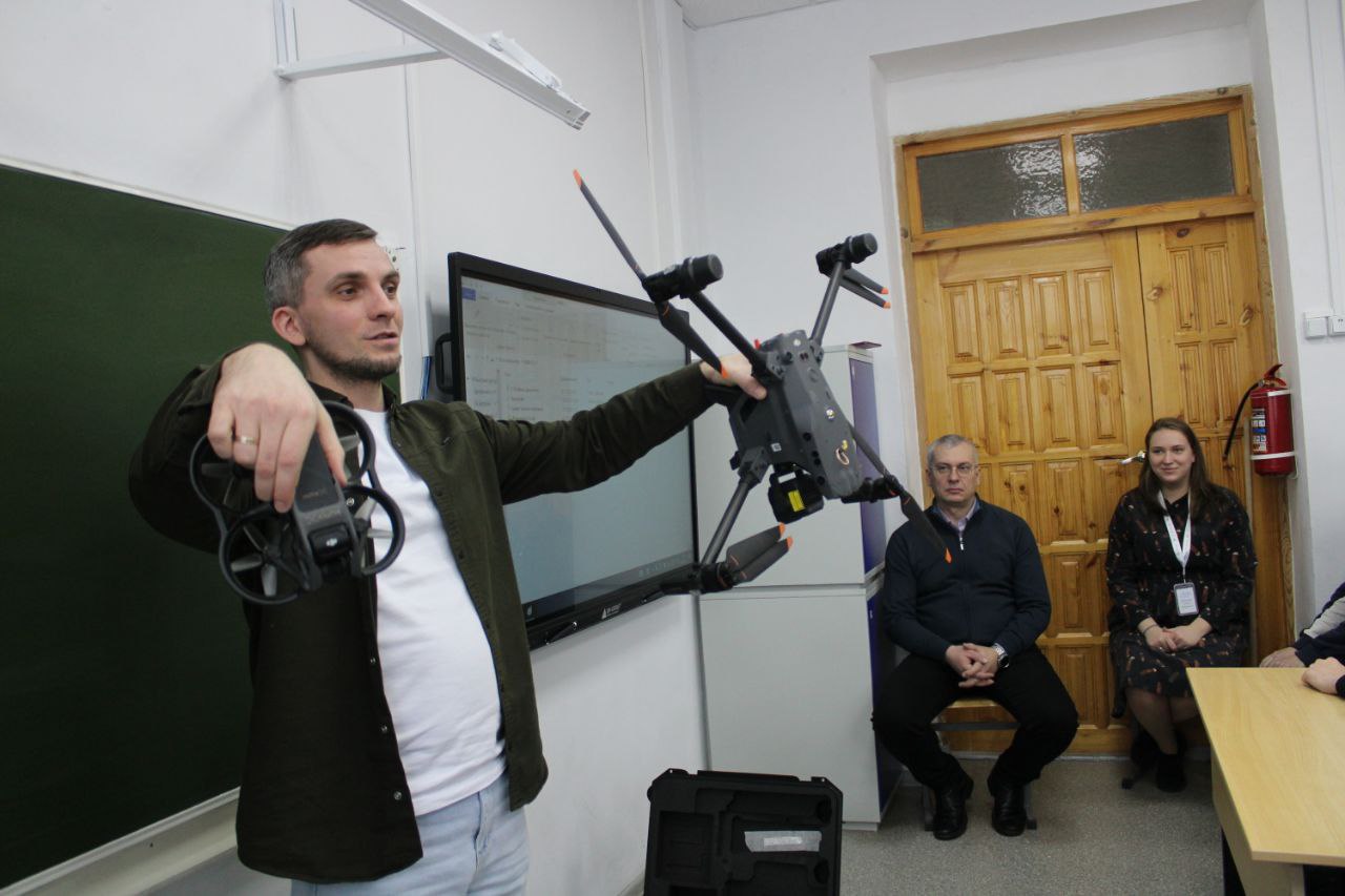 Жители Кировской области узнают о возможностях Центра развития беспилотных систем