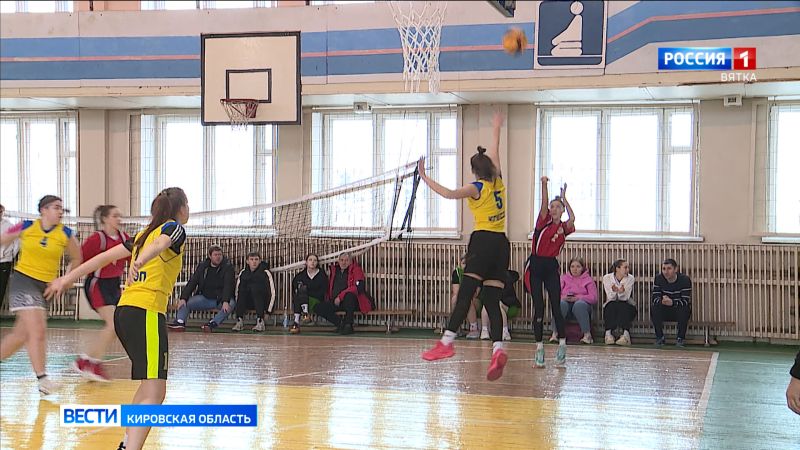 В Кирове прошел финал отборочного турнира ПФО по баскетболу 3х3