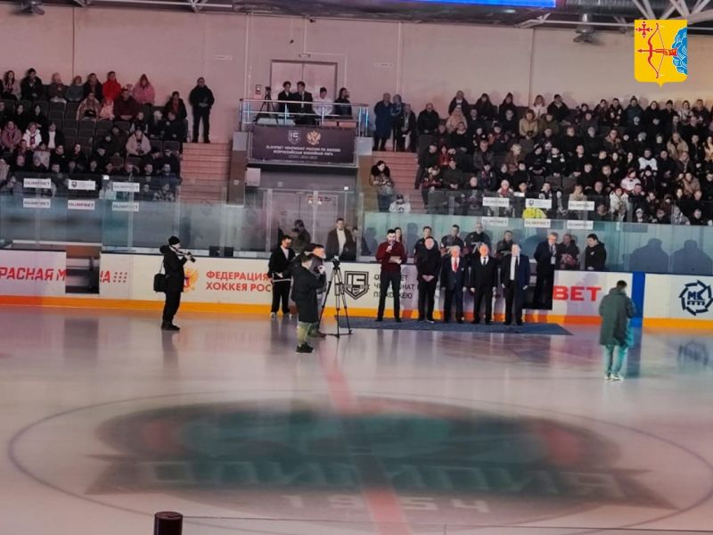 Губернатор Кировской области поздравил хоккейный клуб «Олимпия» с 70-летием