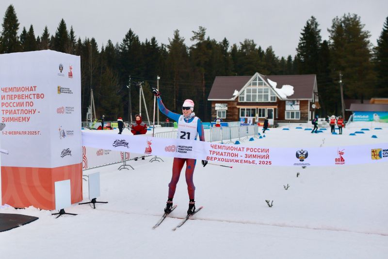 Кировчанка Дарья Рогозина стала чемпионкой России по зимнему триатлону