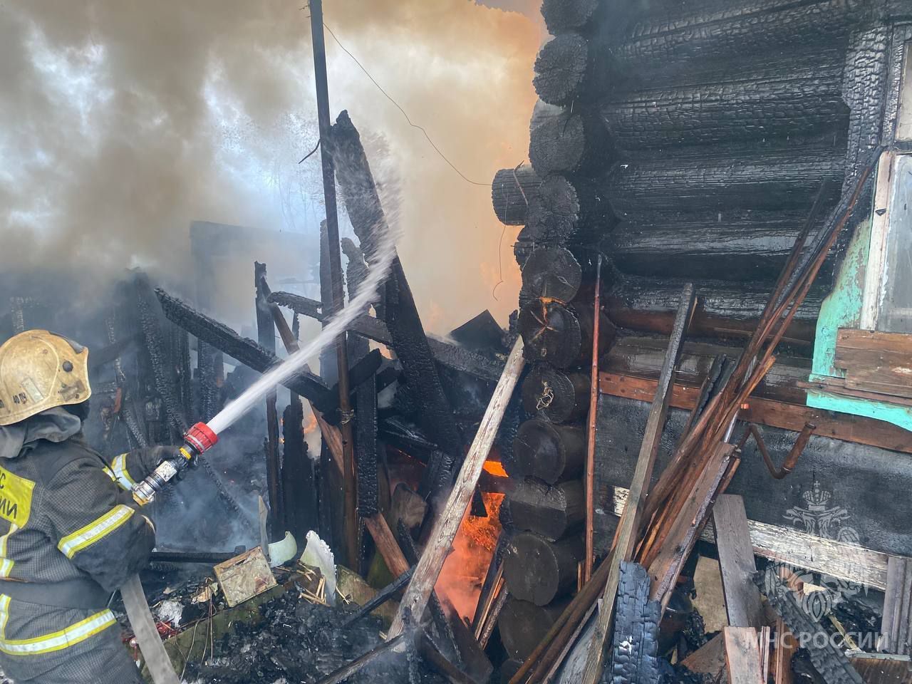 3 человека сгорели в пожаре в Котельниче