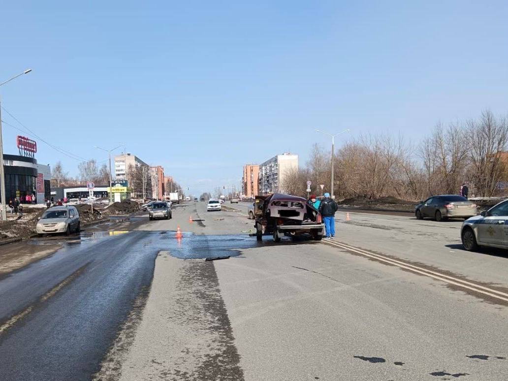 В центре Кирово-Чепецка произошла смертельная авария