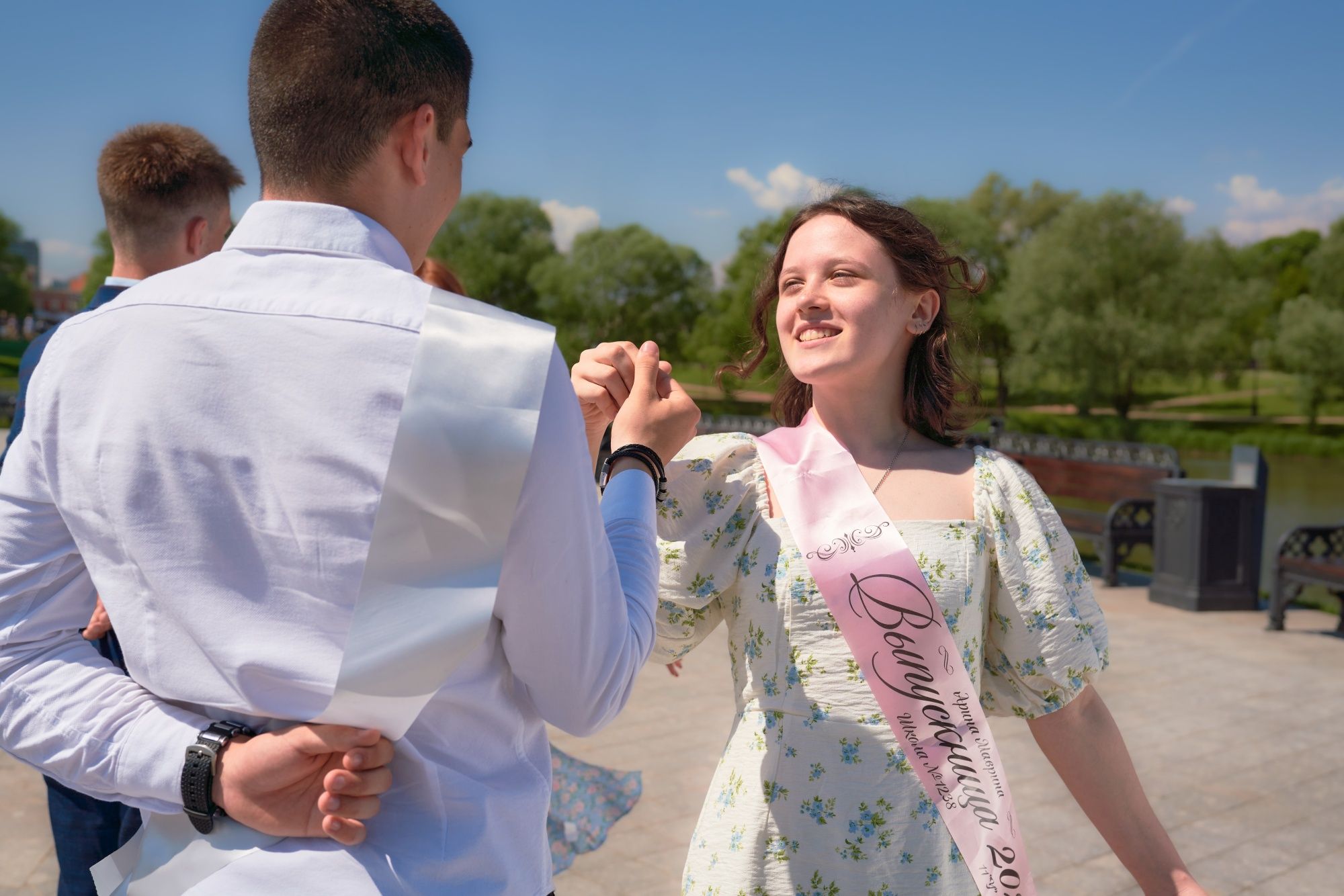 Стали известны даты последних звонков и выпускных в 2025 году