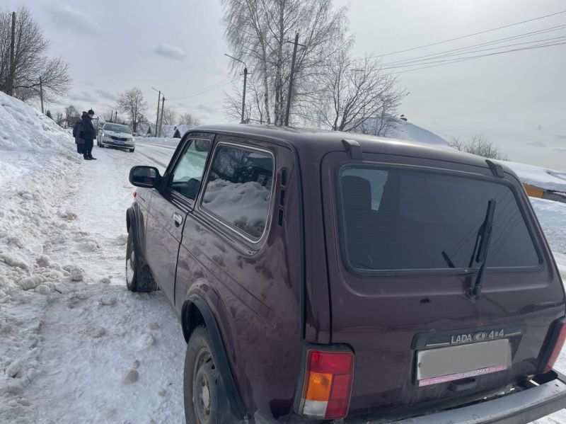 В Омутнинске водитель наехал на 49-летнюю женщину