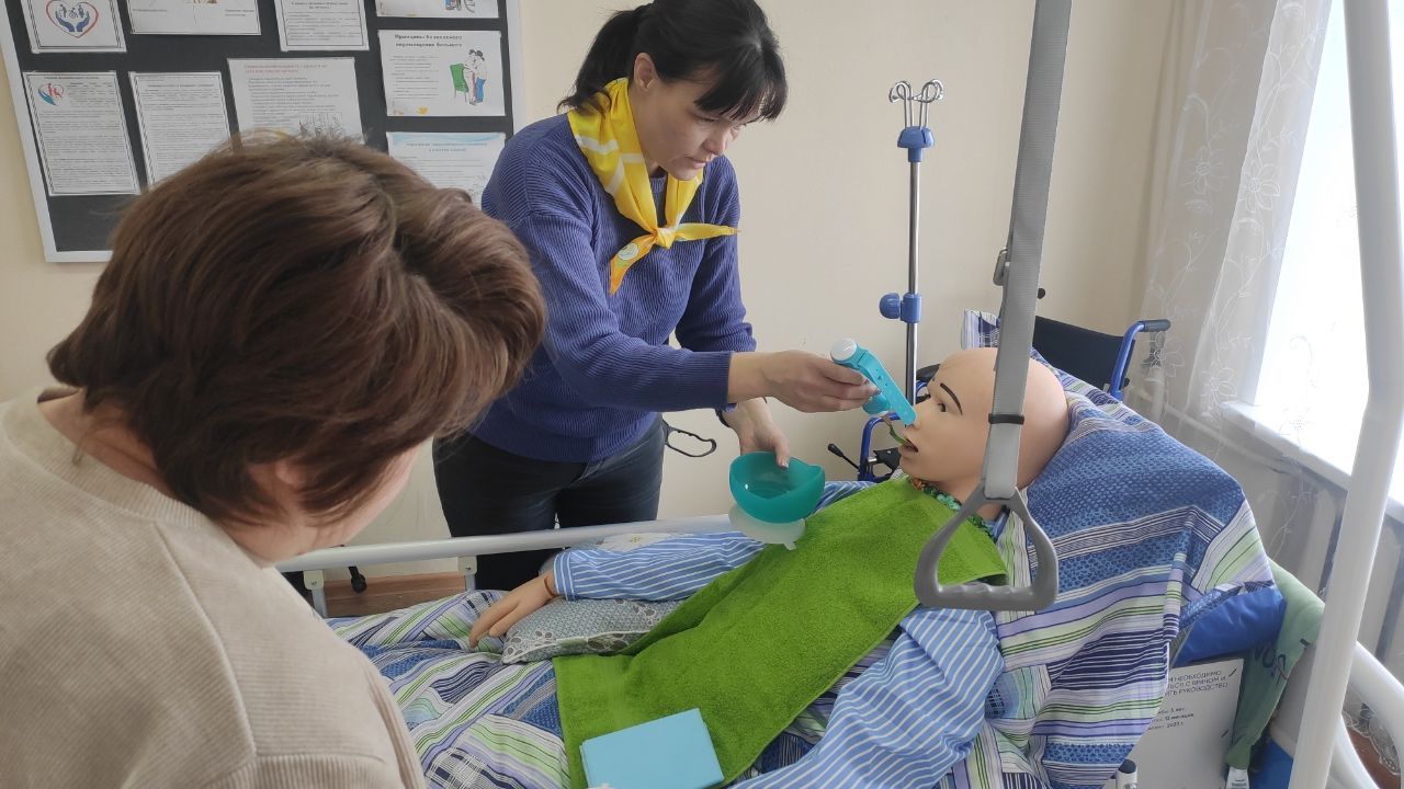 Уход за маломобильными гражданами: где и как обучают кировчан