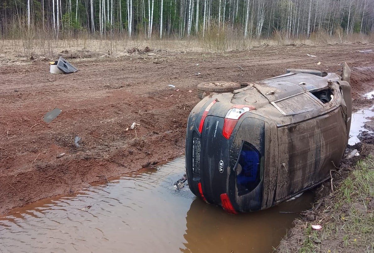 Съехал в грязь: ДТП в Куменском районе