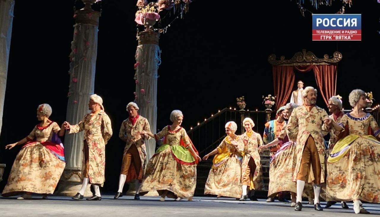 Работники культуры Кировской области могут получить 1 млн рублей