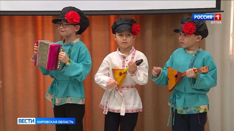 В Кирове проходит детский фестиваль устного народного творчества