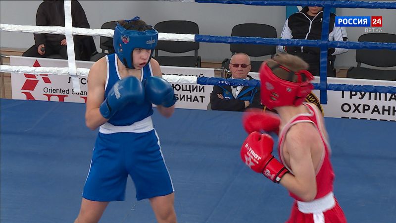 В Кирове состоялся открытый городской чемпионат по боксу памяти Александра Опарина