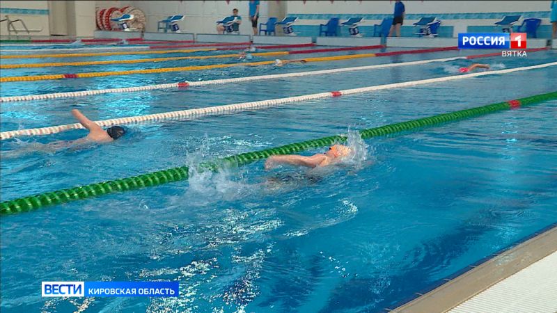 В «Быстрице» прошло Первенство области по плаванию среди девушек и юношей 11-13 лет