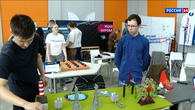 В Кирове прошла акция «Энергоночь-2025»