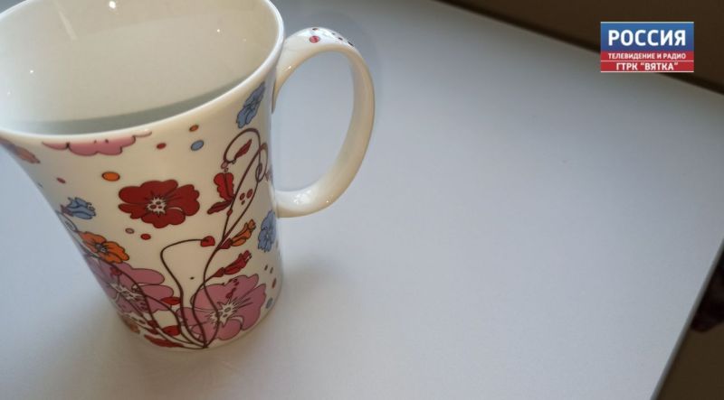 Чем полезна теплая и холодная вода: ответ врача