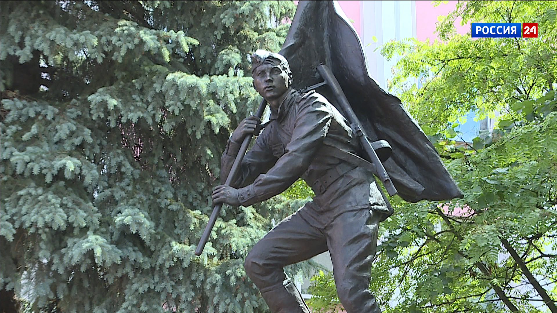 В Слободском открыли памятник Григорию Булатову