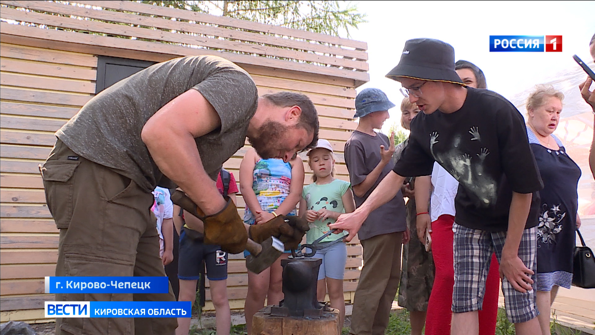 В рамках Всероссийского фестиваля «Ива дивная» прошли мастер-классы и ярмарка народных промыслов