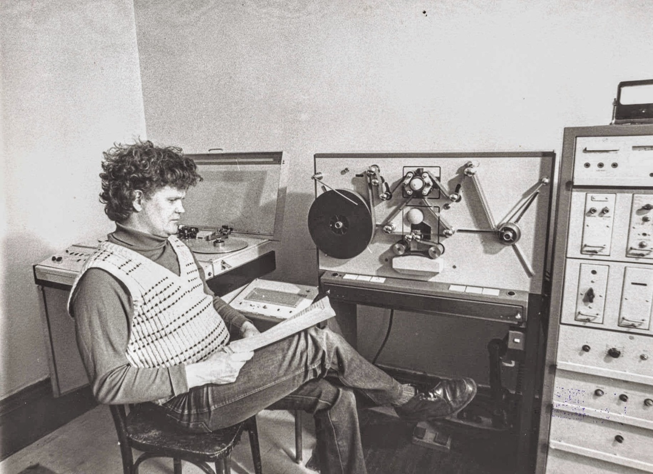 26 июля исполнилось 80 лет Леониду Аркадьевичу Малькову — звукорежиссёру, ветерану Кировского телевидения