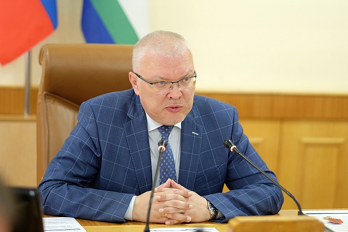 Губернатор Кировской области направит половину зарплаты в фонд «За Вятку»