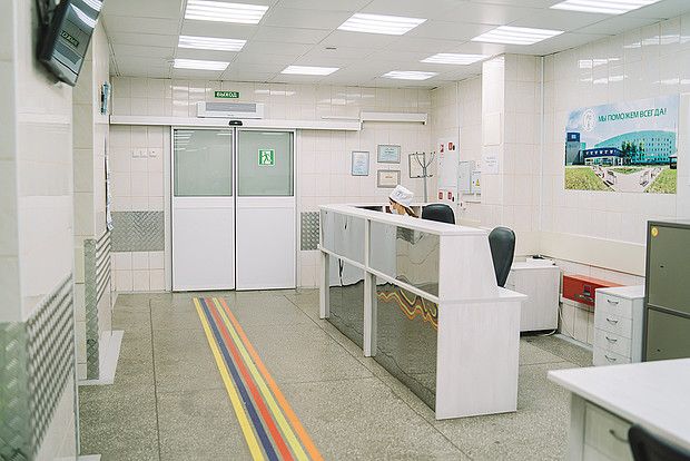 Врачи рассказали о том, какие травмы получают дети, когда катаются на двухколёсной технике