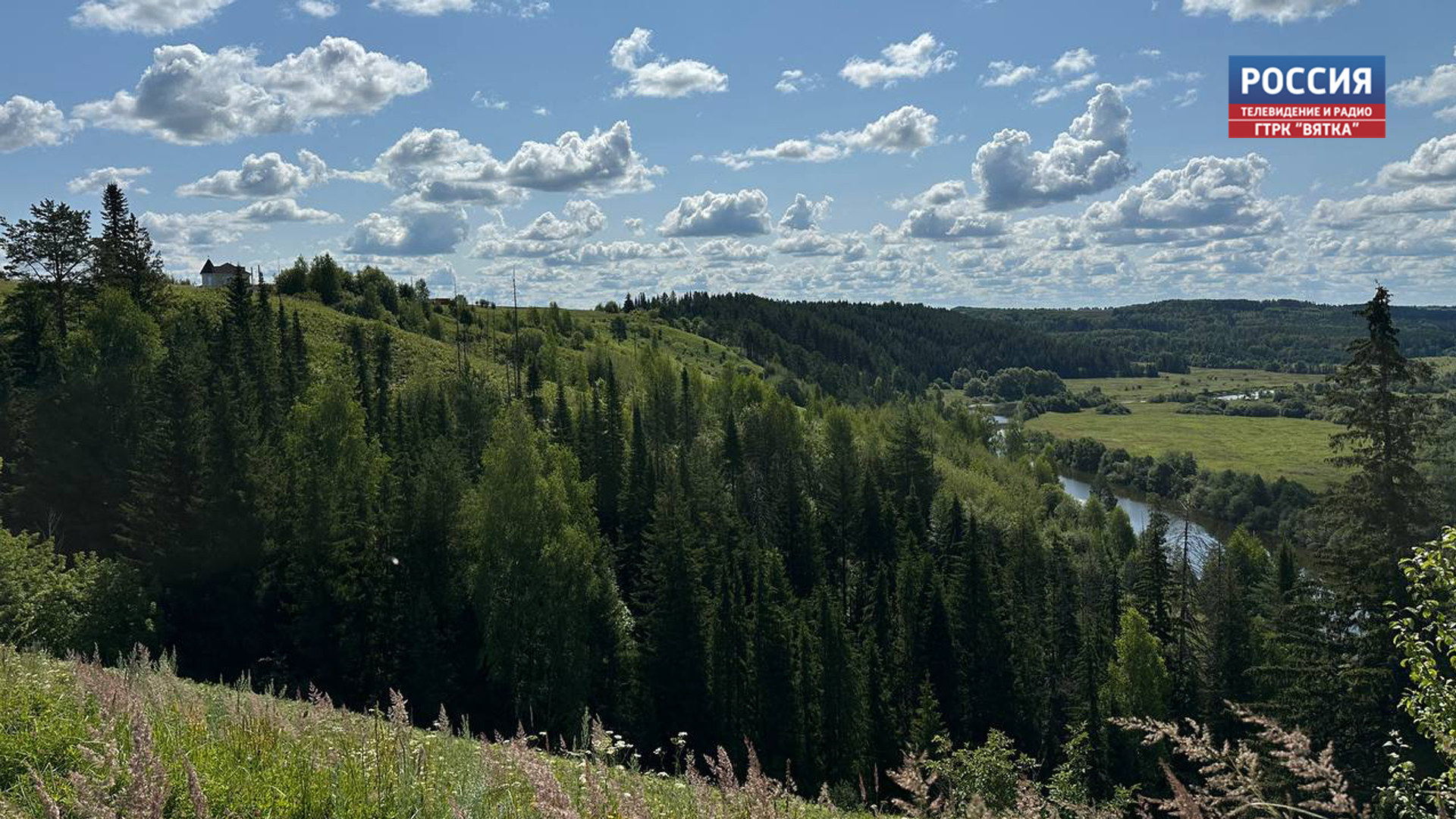 Во вторник в Кировской области ожидается до  29 градусов, местами гроза