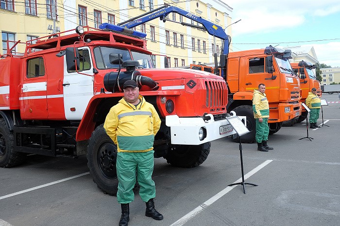 В Кирове прошла выставка лесной и лесопожарной техники