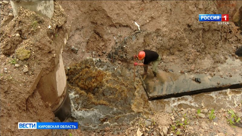 Качество воды после коммунальной аварии в Филейском затоне приходит в норму