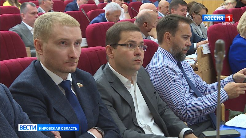 Депутаты Заксобрания заслушали отчёт председателя областного правительства