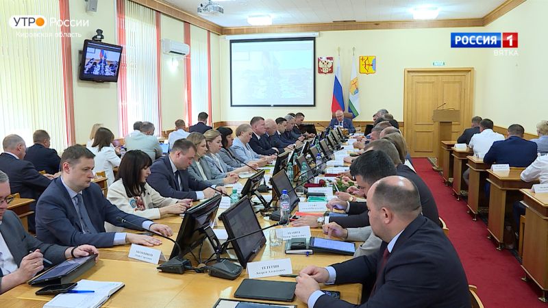 В правительстве Кировской области прошло еженедельное совещание