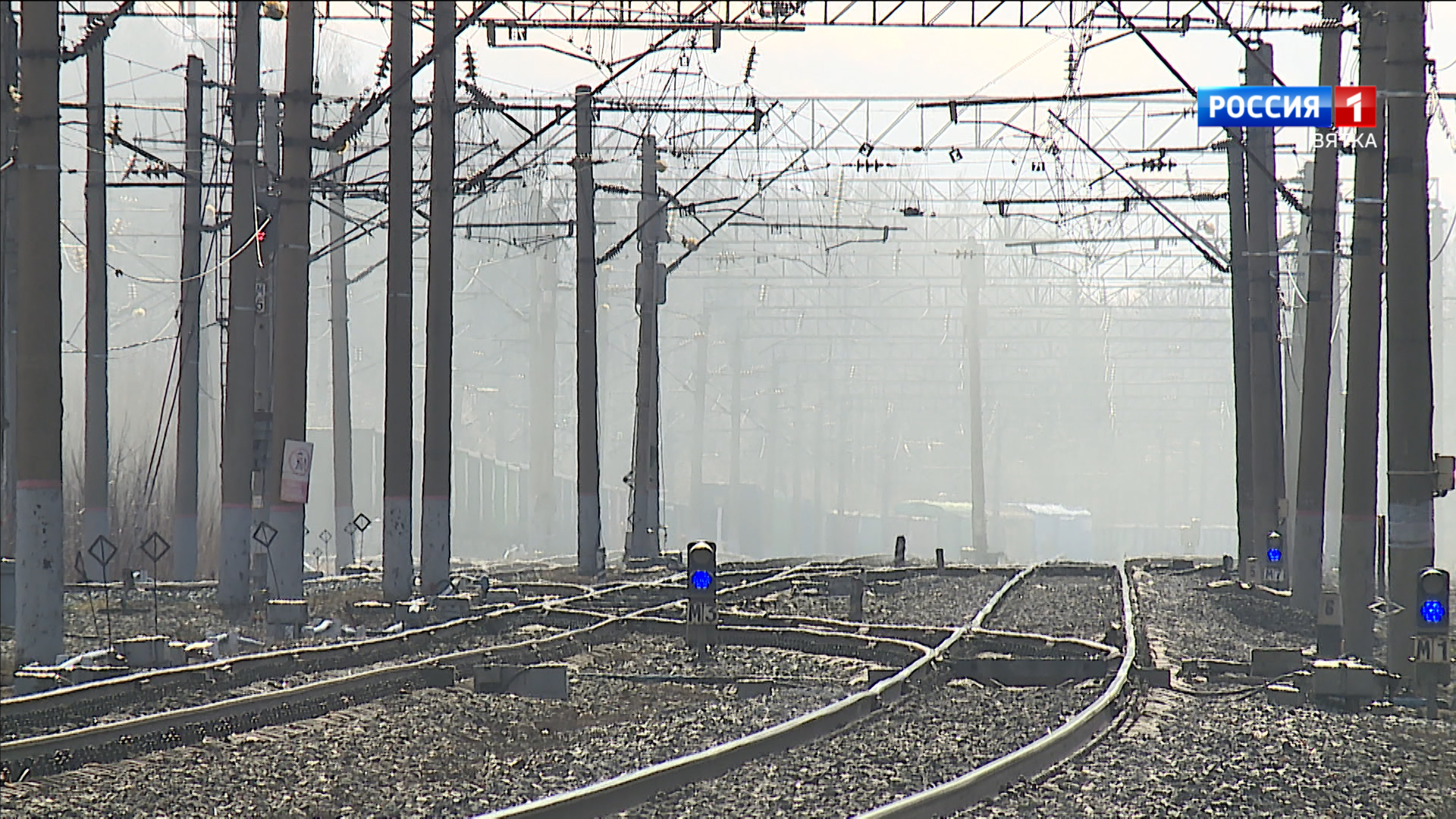 21-летний молодой человек попал под поезд в Кировской области