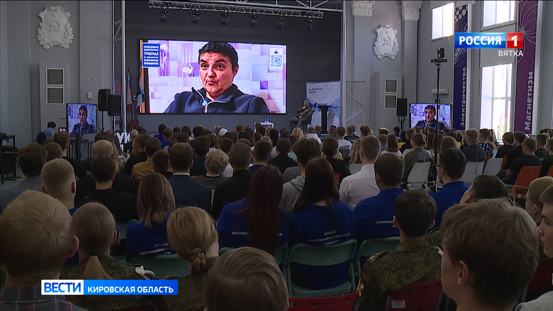 Контекстік романтикалық махаббат ауызша секс Жыныстық қатынаста өте кішкентай қыздар