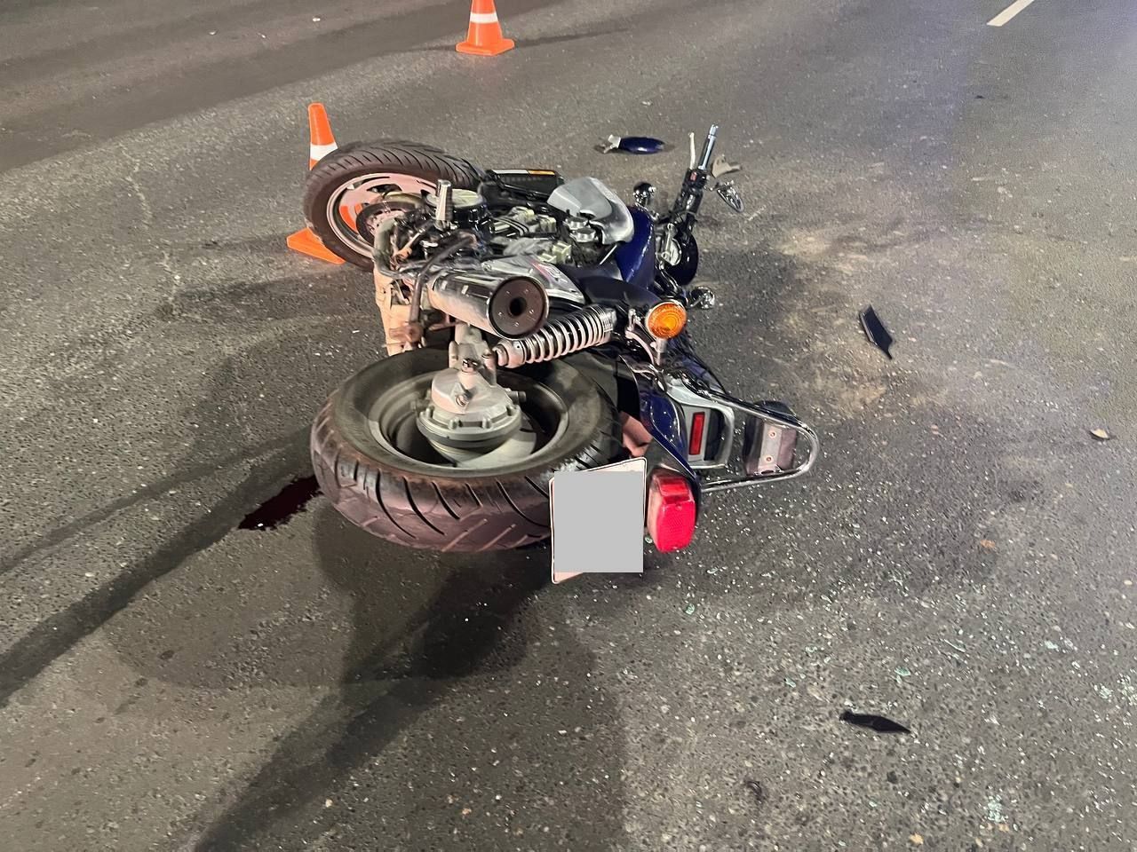 В результате аварии на Владимирской в Кирове травмировался мотоциклист