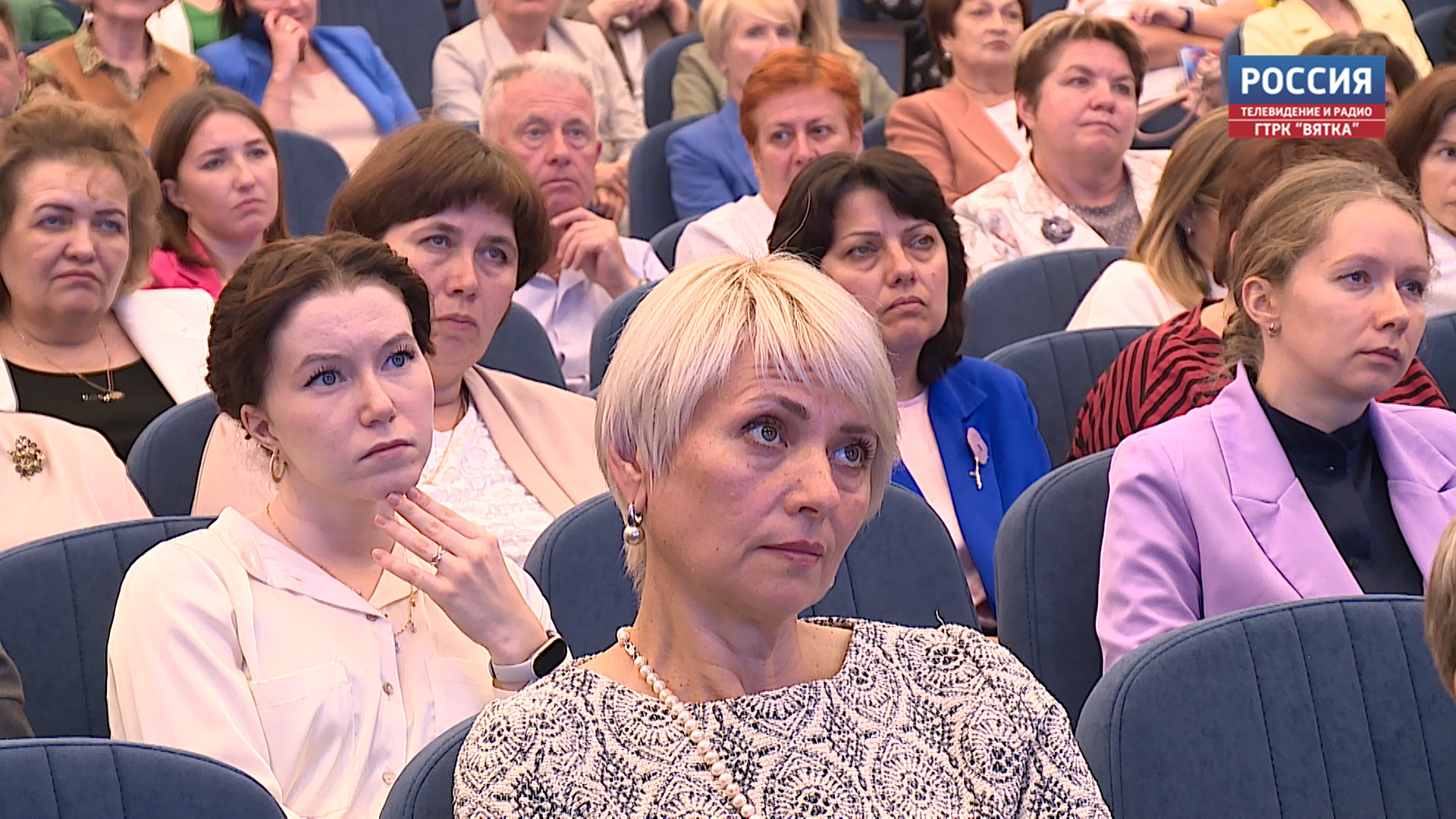 Педагогам Кировской области увеличат выплату за выпускников, вернувшихся в регион