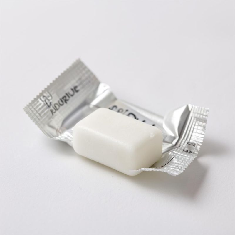 В Сеченовском университете создали жвачку, которая лечит кариес