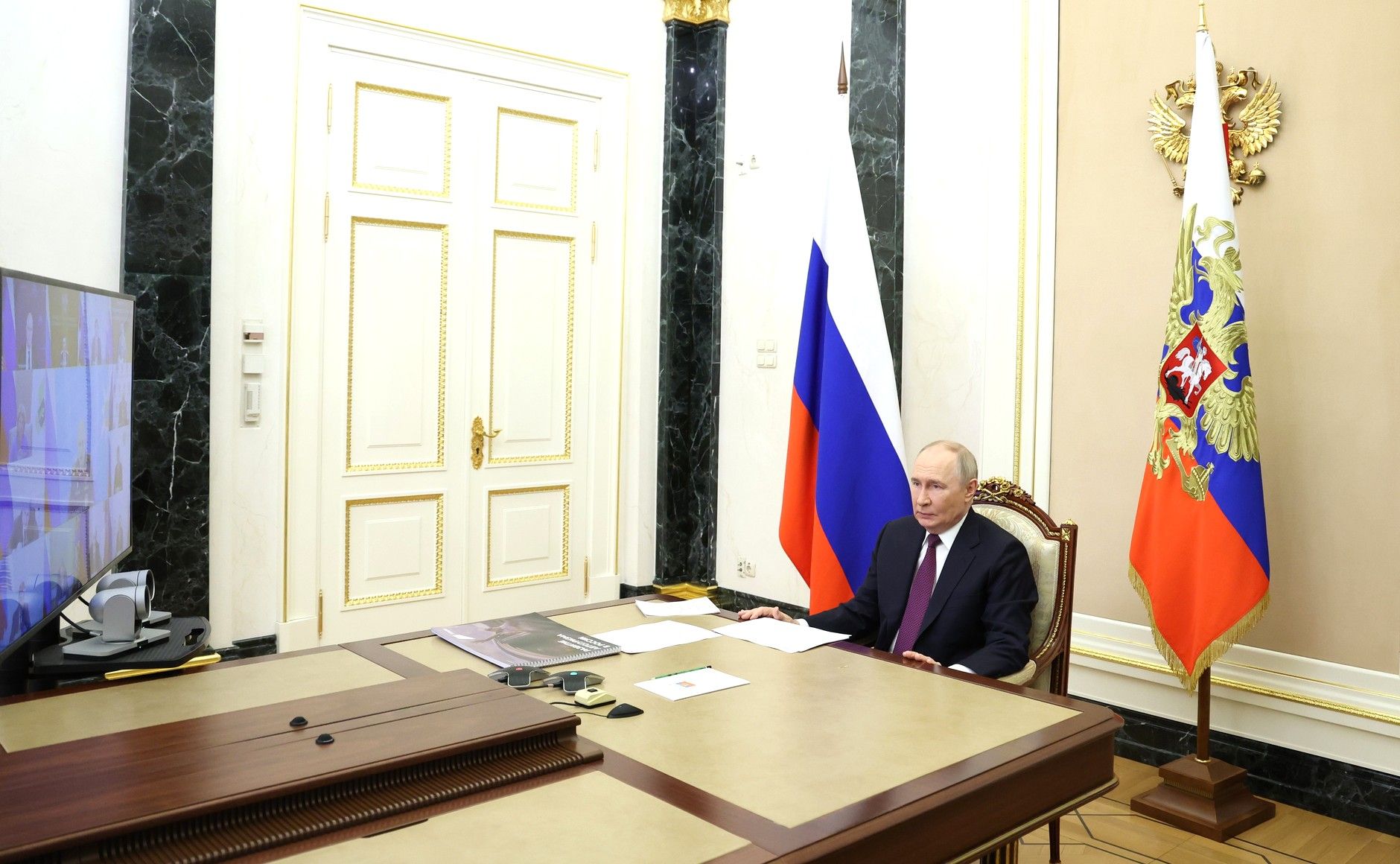 Благоустройство парка имени С.М Кирова отметили на совещании у Президента