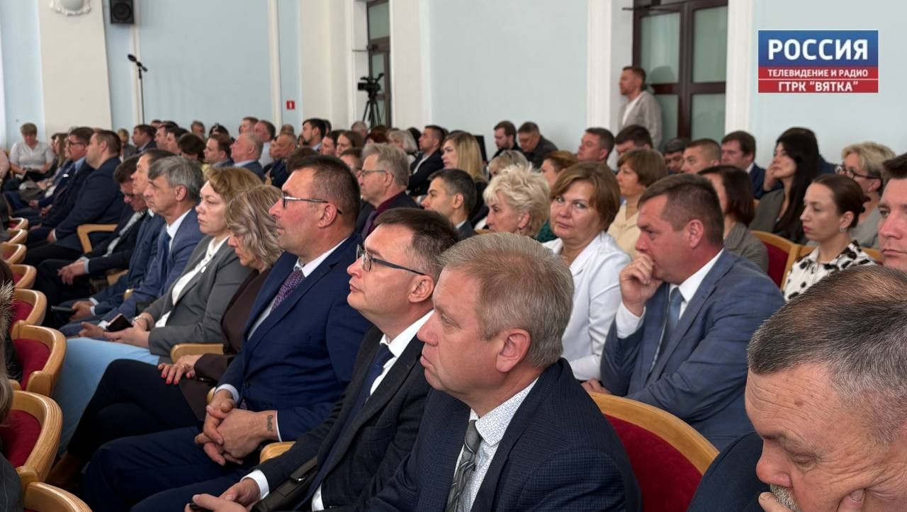 В регионе планируют запустить новый проект благоустройства «Вятские дворики»