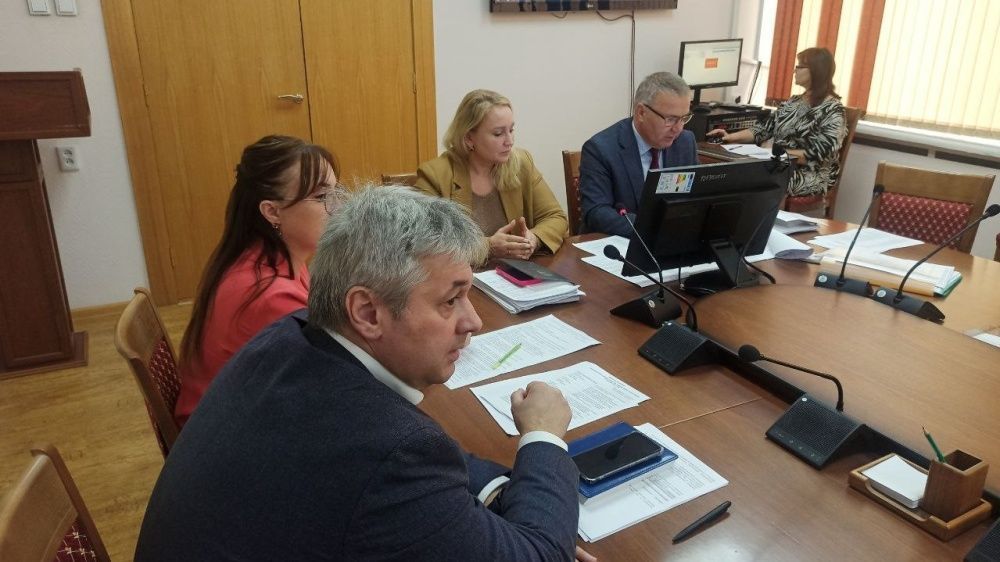 В Кирове предлагают установить арт-объект «Здесь любят рассветы»