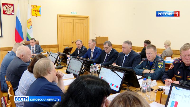 В правительстве Кировской области обсудили вопросы развития добровольчества