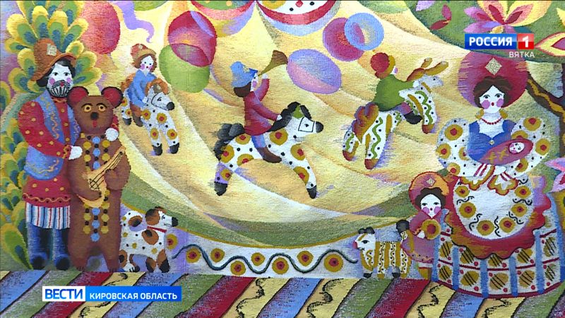 В Народной галерее ОДНТ открылась выставка декоративно-прикладного творчества «Тканая дорожка»