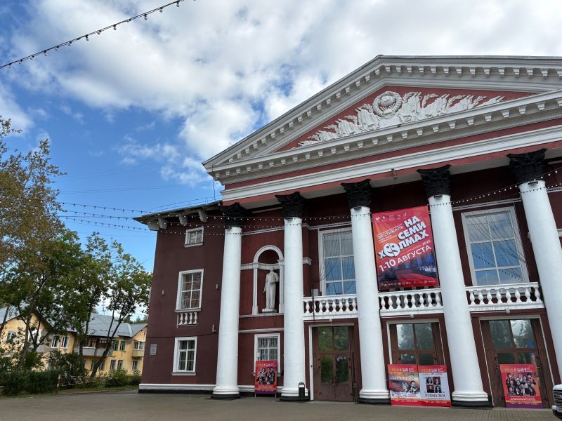 Губернатор поздравил Кирово-Чепецк с 70-летием