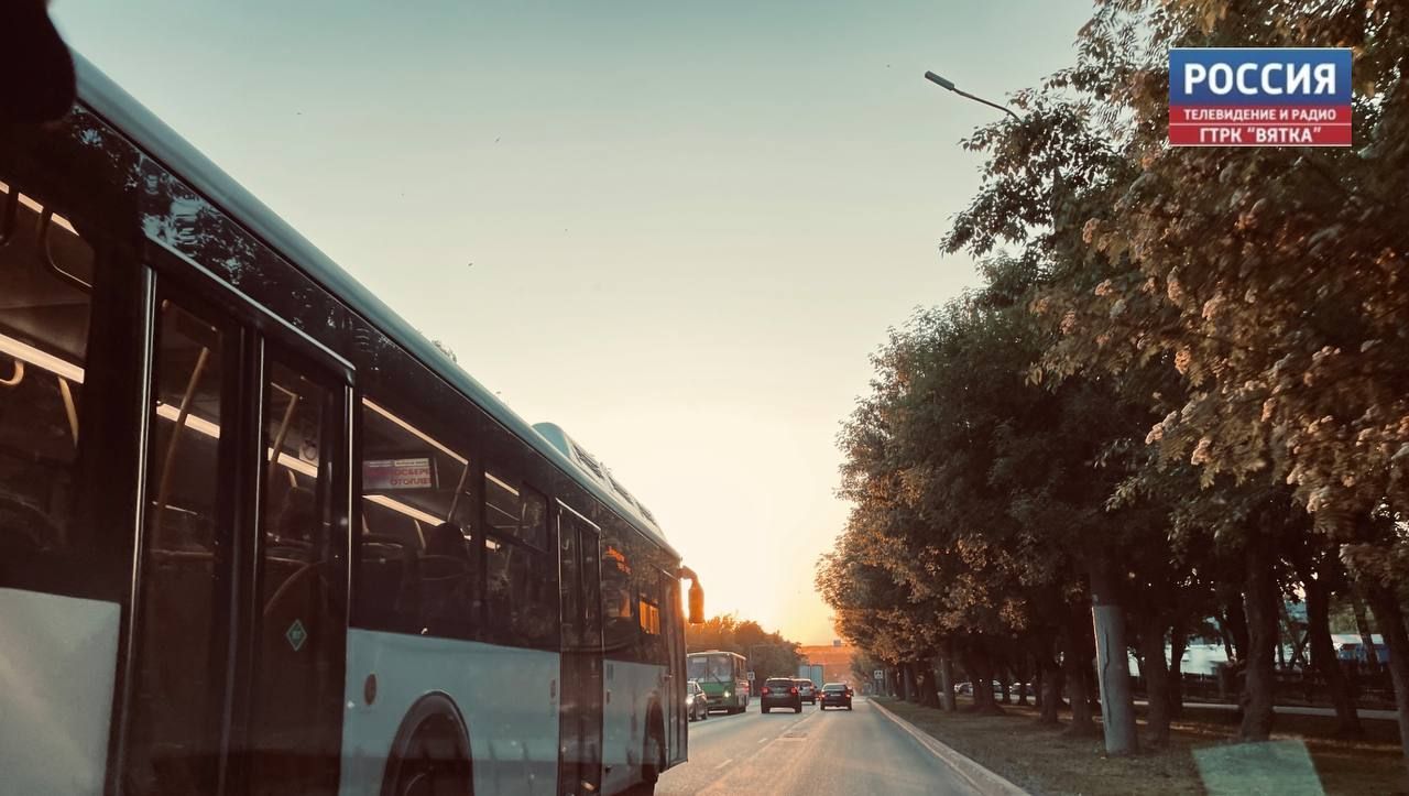 В Кирове к местам захоронений в Покровскую субботу пустят дополнительные автобусы