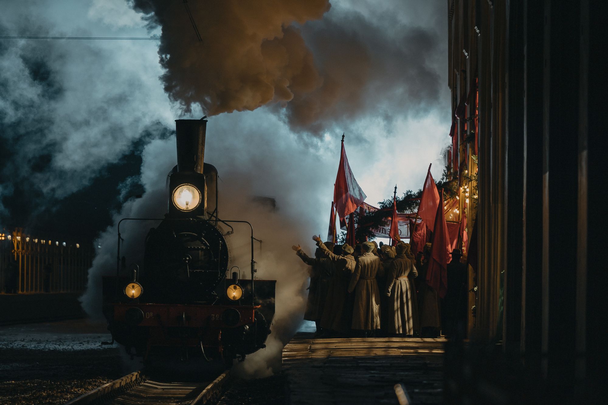 Самый обсуждаемый сериал года: 27 октября в эфире телеканала «Россия» стартует проект «Хроники русской революции»