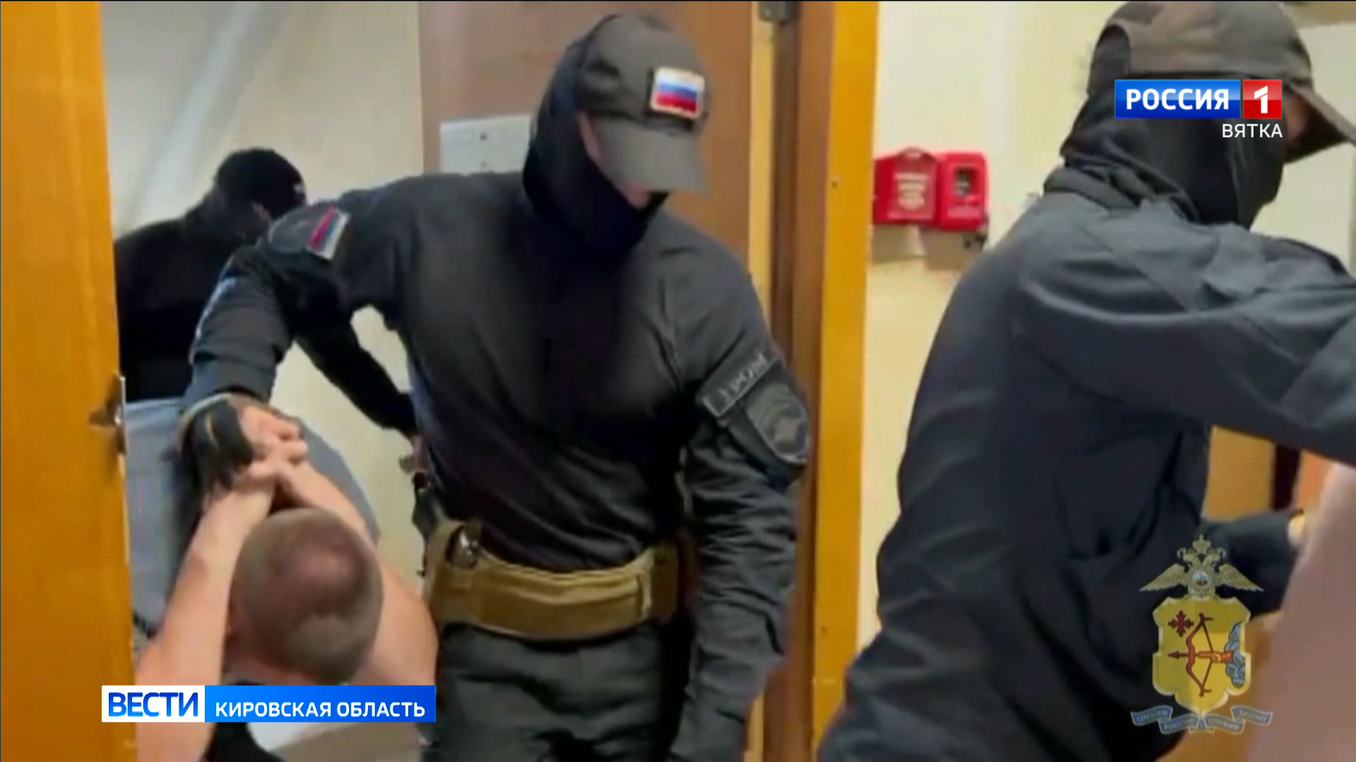 Мошенники под предлогом ремонта электрооборудования обманули кировских пенсионеров на 1,2 млн рублей