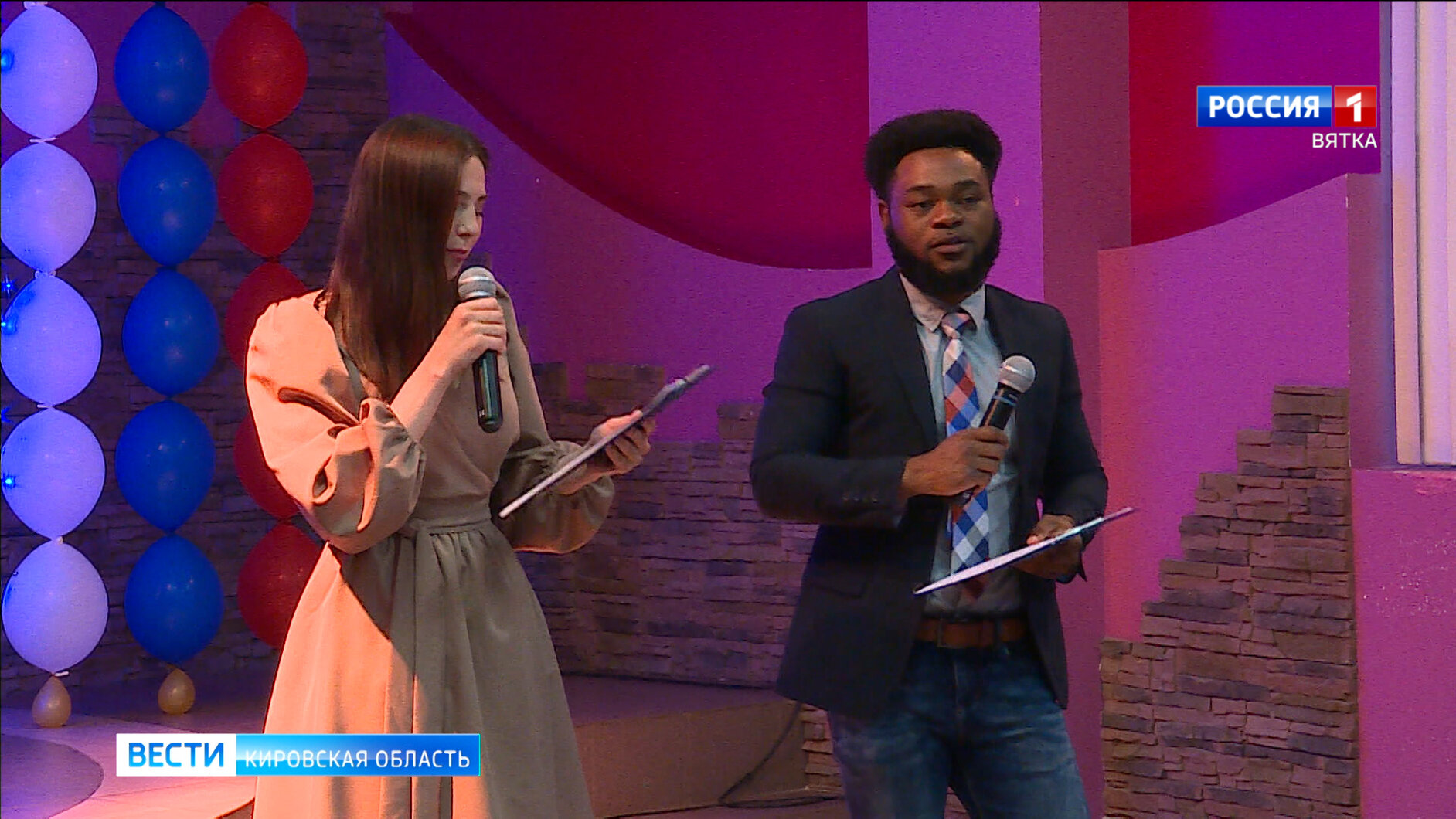 Для иностранных студентов стартовал конкурс «WOW! RUSSIA»