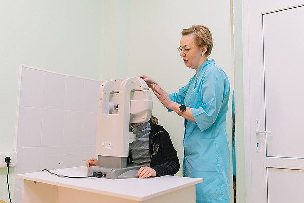 В Кирове более 2600 детей прошли аппаратное лечение в кабинетах охраны зрения